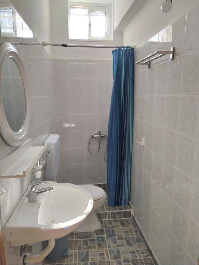 Number One Apartment Asprokklisi Bagian luar foto