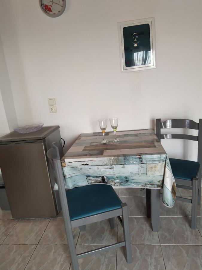 Number One Apartment Asprokklisi Bagian luar foto